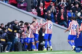 中场时球队被嘘，施洛特贝克：我没注意；上半场