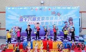 杨瀚森五项数据挂零，格兰特19罚35+4+4，开拓者送残阵雄鹿5连败